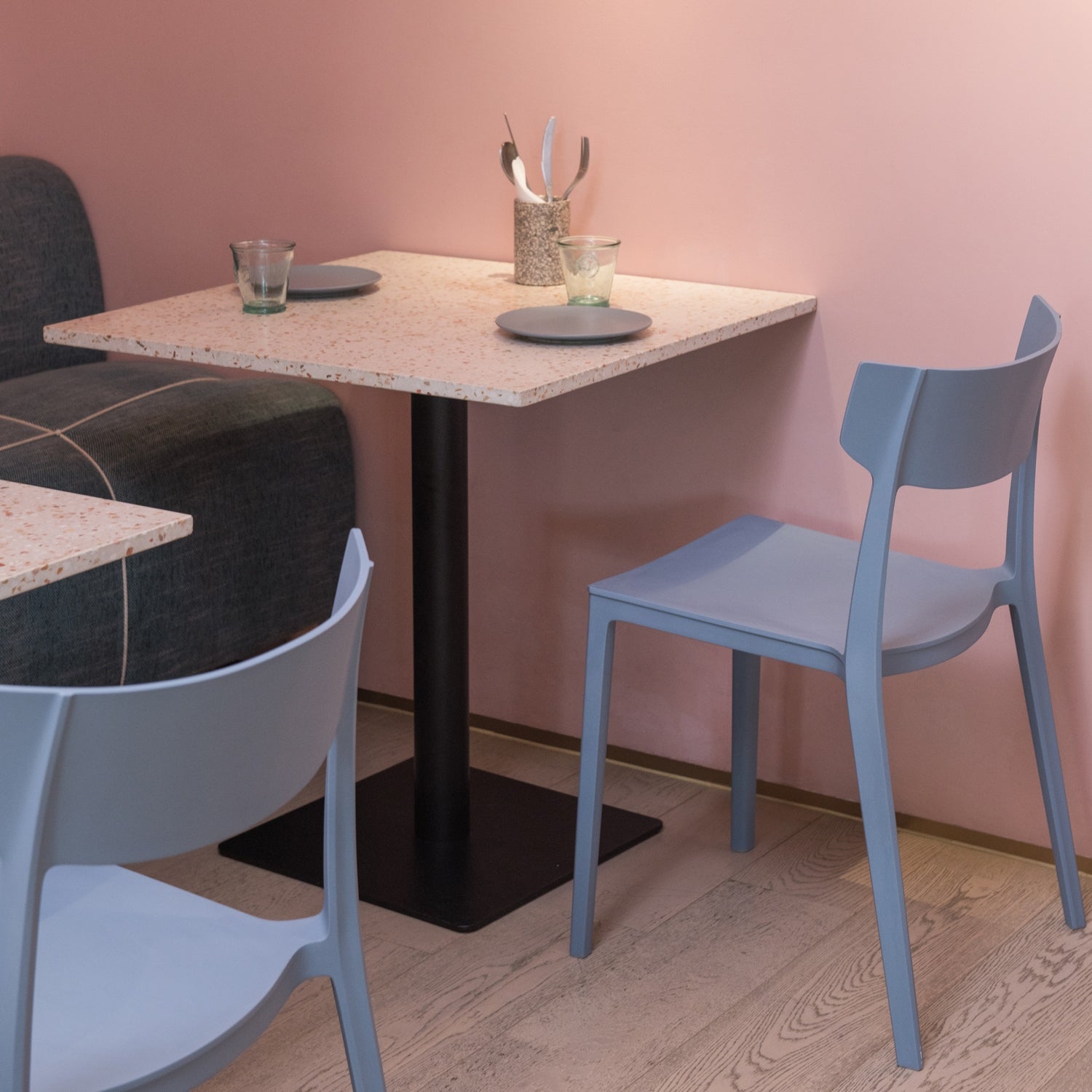 Sedia Amalfi Tortora in polipropilene 3